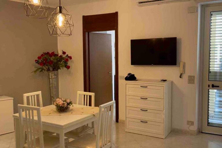 Appartamento centrale a Soverato - Chambres d'hôtes Soverato Marina