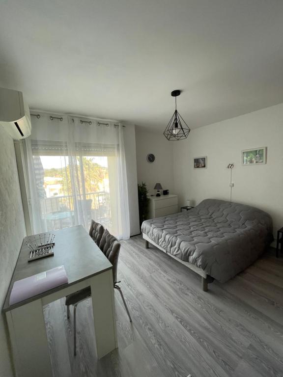 Studio curistes ou vacances à 300 m des Thermes - Ferienwohnung Balaruc-les-Bains