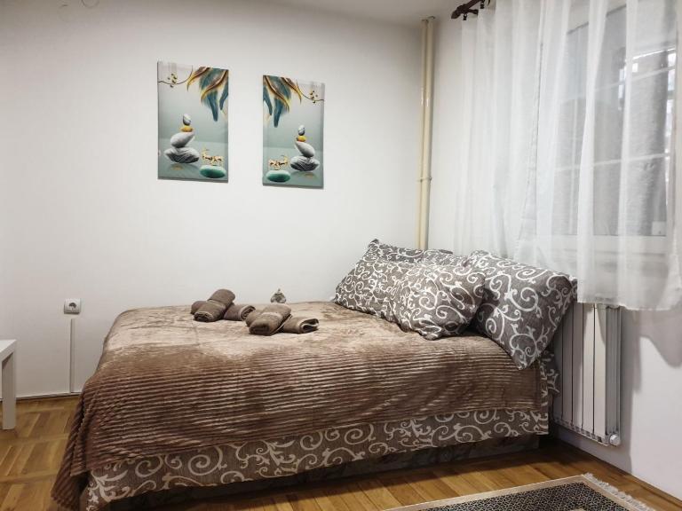 Apartman Dreams - Bed and Breakfast Novi Sad
