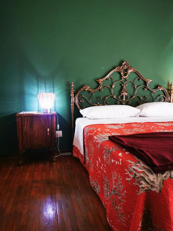 Affittacamere Room ospedale Maggiore - B&B Parma
