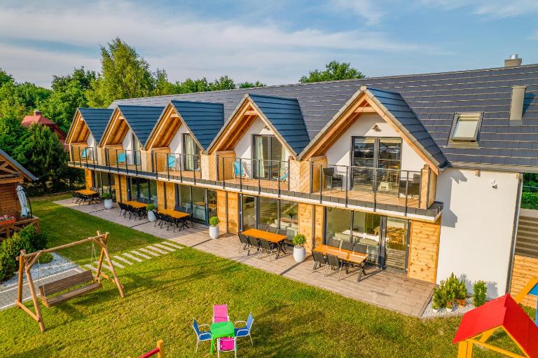 Ahoi Jantar Domki Premium - Bed and Breakfast Jantar