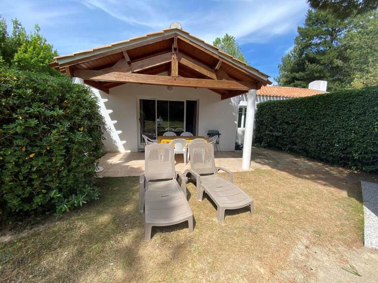 Maison 2 chambres avec terrasse et parking près forêt, plage et pistes cyclables à Saint-Jean-de-Monts - FR-1-323-522 - Ferienwohnung Saint-Jean-de-Monts