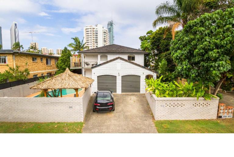 Villa 1 and Villa 2 - B&B Gold Coast
