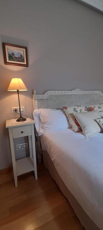Gestiona2R - Apartamento en el casco antiguo Llanisco - B&B Llanes