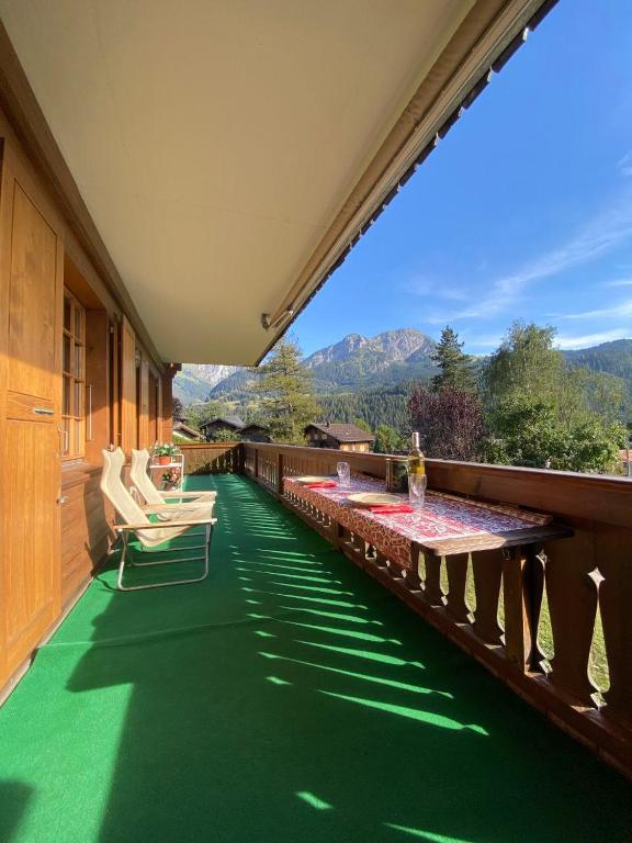 Charming apartment with great view - Bed and Breakfast Château-d'Oex