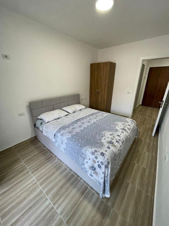 Shengjin Apartment - Bed and Breakfast Lezhë