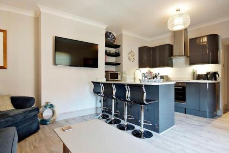 Pear Apartment York City Centre - Self Check-in - B&B York
