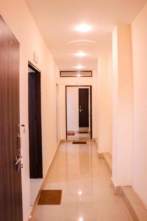 ROYAL PALACE BY RAJASTHAN MAHESHWARI BHAWAN - Chambres d'hôtes Katni
