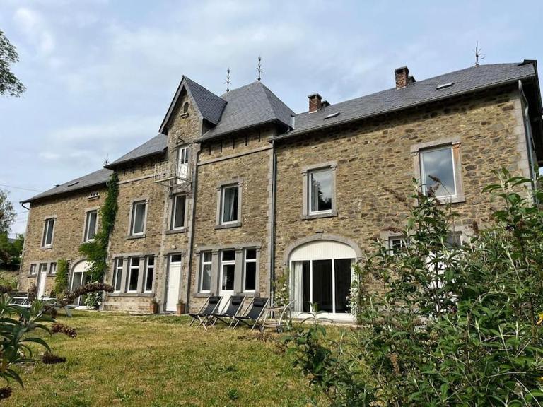 Charmante Gentilhommière - Ferienwohnung Daverdisse
