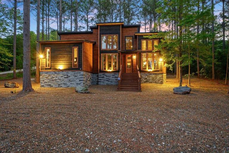 Ember Skye Cabin - 2 bdr & Bunk Nook/2.5 bath - Bed and Breakfast Broken Bow