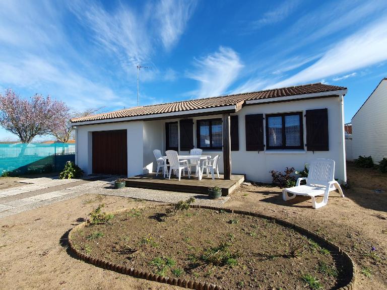 Maison Individuelle Confortable 4 Pers à L'Aiguillon-sur-Mer - FR-1-476-24 - B&B L'Aiguillon-sur-Mer