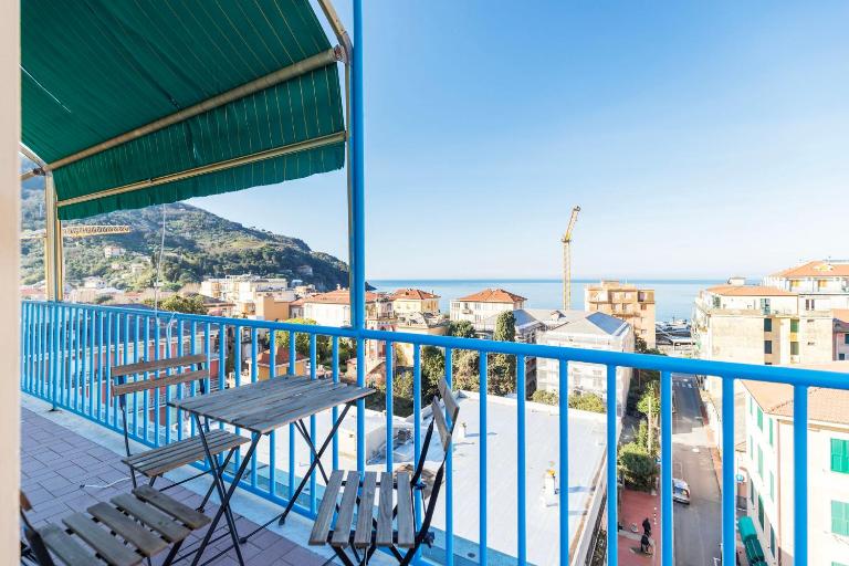 Il mare in ogni stanza, Levanto - B&B Levanto