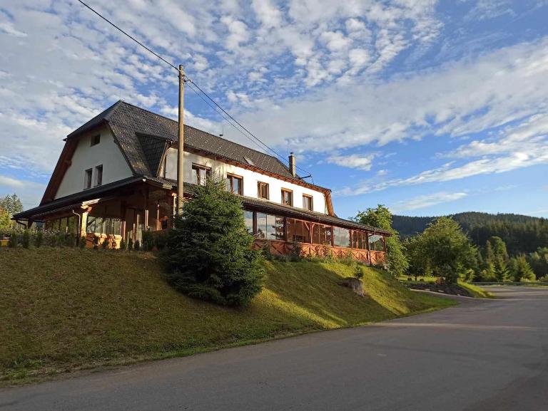 Penzion U Vody - B&B Horní Bečva