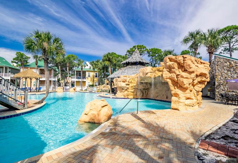 Tipsea Turtle 27Cu By Pkrm - B&B Pensacola