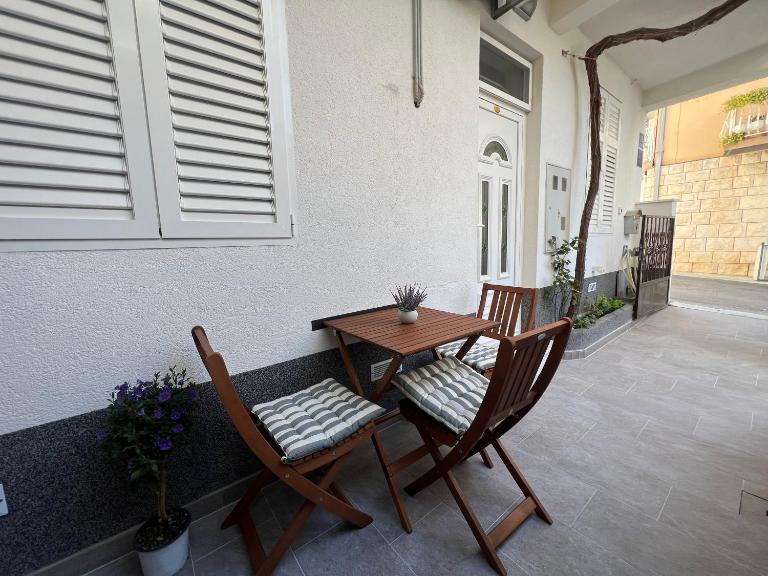 Story - Ferienwohnung Baška Voda