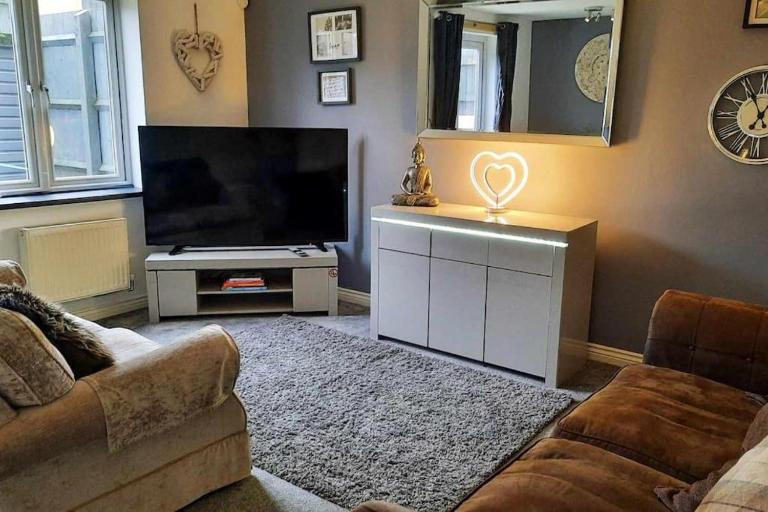 New - Modern Home from Home, 3 bedrooms, 2.5 bath - Ferienwohnung Plymouth