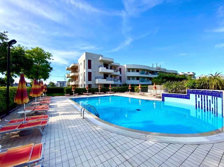 Residence Aurora Park - Carraro Immobiliare - Family Apartments - Ferienwohnung Lido di Jesolo