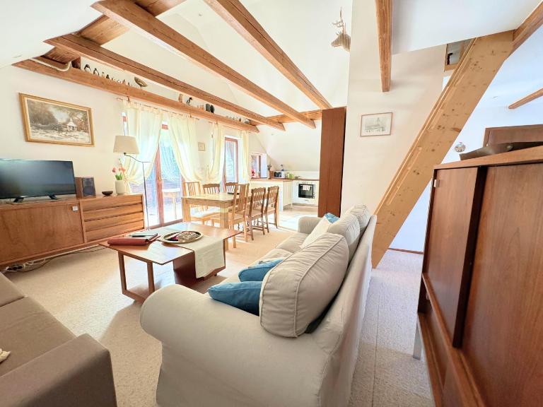 Luxury holiday home near Lake Bled & the Alps - B&B Kropa