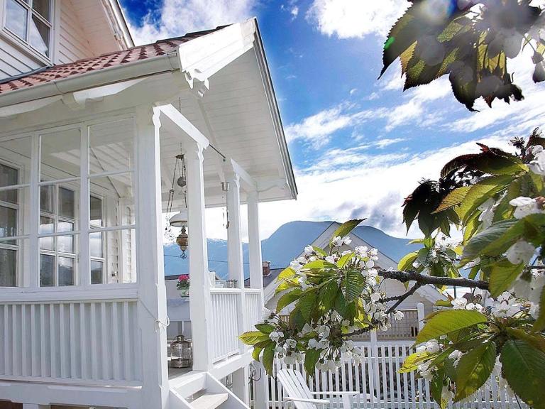 Villa Solvorn - B&B Solvorn