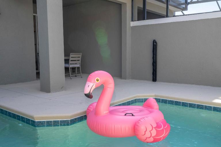 4Bd Close to Disney with Pool at Storey Lake 2560 - Chambres d'hôtes Kissimmee