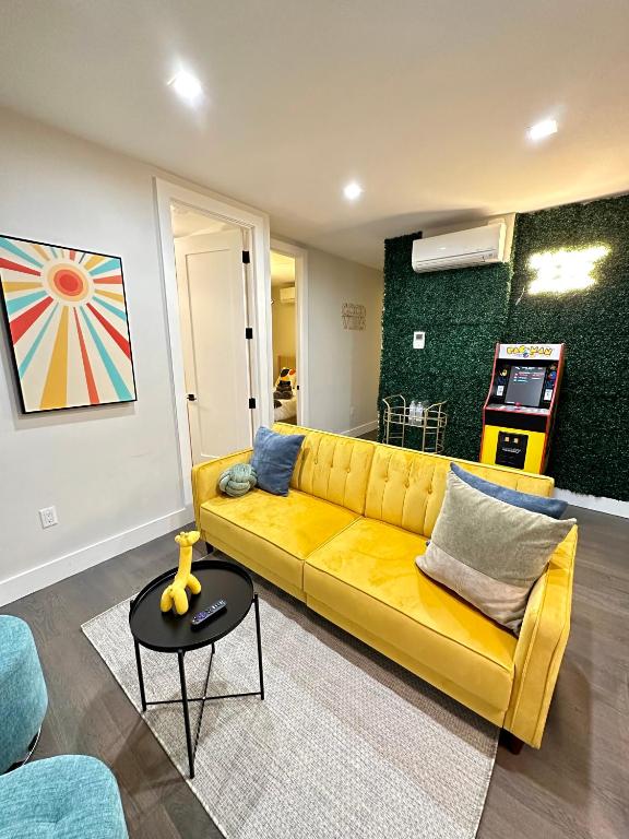 Ultimate NYC Experience 3 bedroom with Game - B&B New York