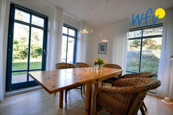Ferienhaus Friesenblick Ferienwohnung 2 - B&B Nordseeheilbad Wangerooge