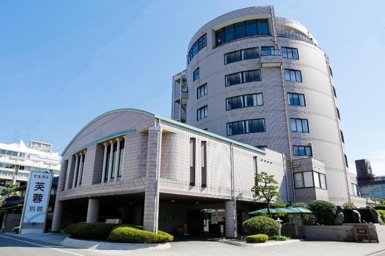 Fuyo Bekkan - Bed and Breakfast Yonago