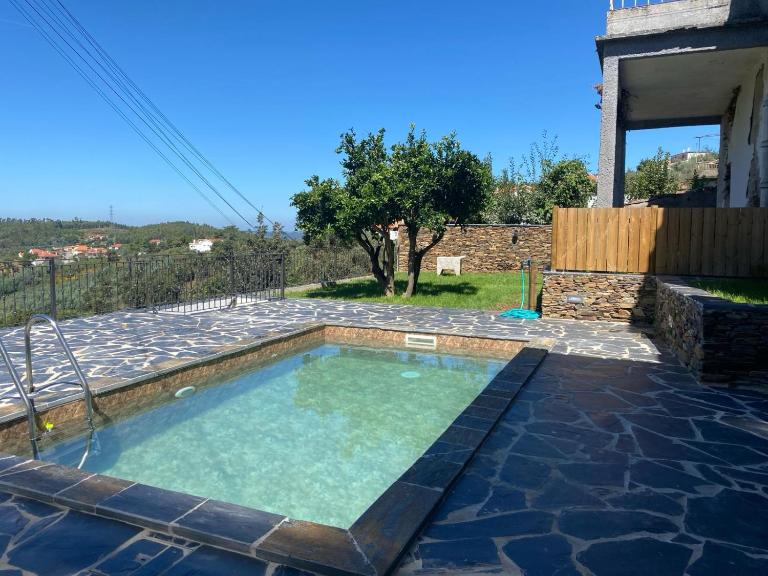 Casa da Meia Encosta - B&B Arganil