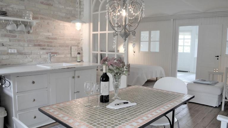 Store Ejlstrup Bed & Breakfast - Ferienwohnung Odense