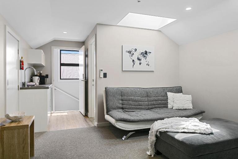 Lake Taupō Hideaway Apartment - B&B Taupo