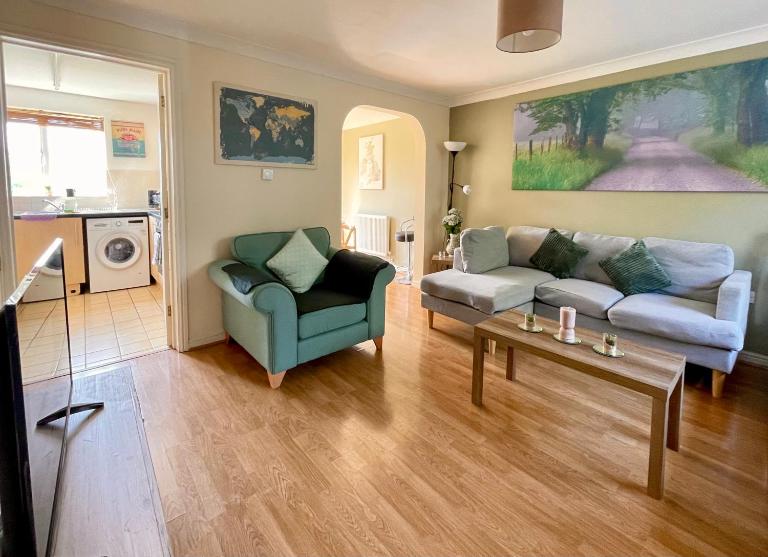 3 Bedroom Detached house Wellingborough - Chambres d'hôtes Wellingborough