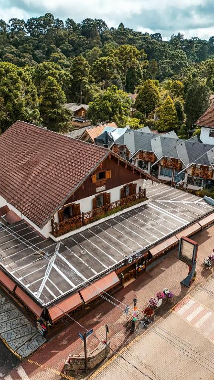 Pousada Avenida - B&B Monte Verde