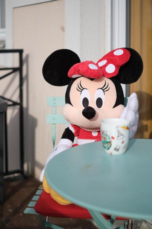 Apart' Minnie - Disneyland Paris - 3 Bedrooms - Parking privé - B&B Magny-le-Hongre
