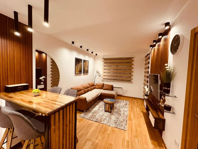 Snug Nest Apartman Zlatibor - B&B Zlatibor