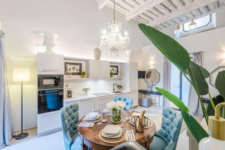Cedrone Wonderful Smart Ground Floor Apartment - B&B Lucca