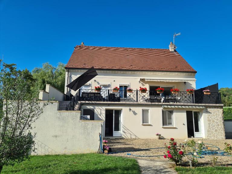 Chez Jaja et Phiphi - B&B Bourg-et-Comin