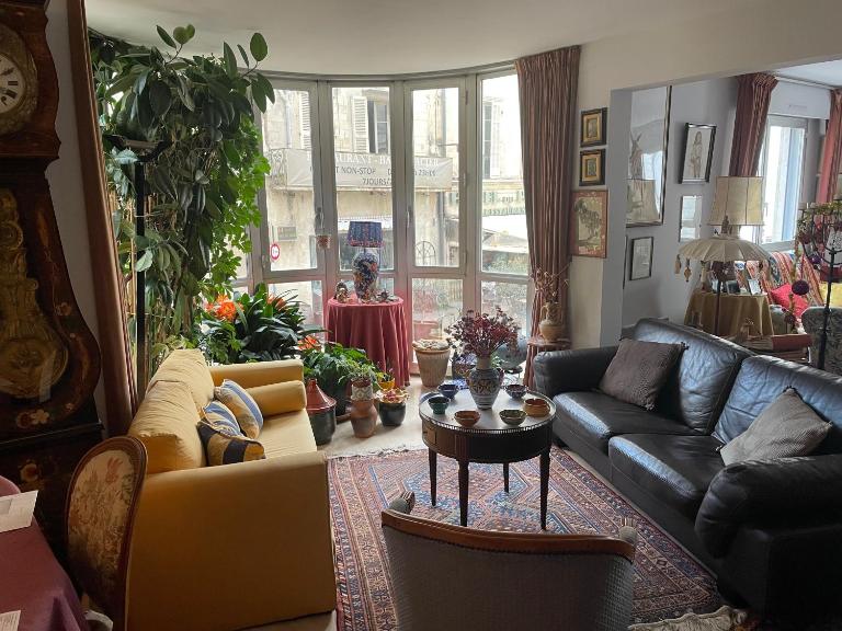 Appartement dans l'hyper centre - Bed and Breakfast Avignon