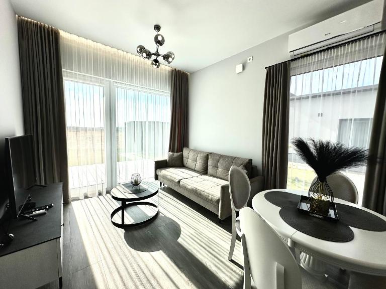 Aido Takas 64E - B&B Palanga