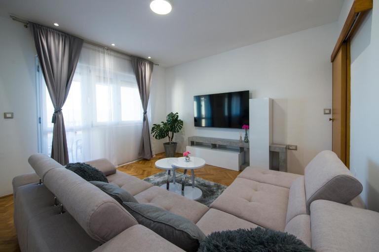 Apartaman Vukasovic - B&B Omiš