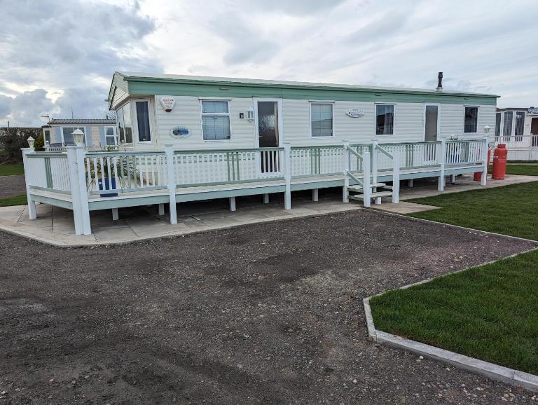 Beach House - Dog Friendly Anderby Creek - B&B Anderby