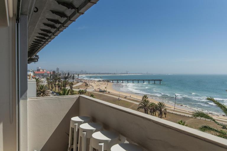 The Beach Door Summerstrand - B&B Port Elizabeth