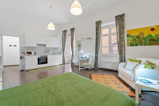 HomeToLove Marina - Ferienwohnung Cagliari