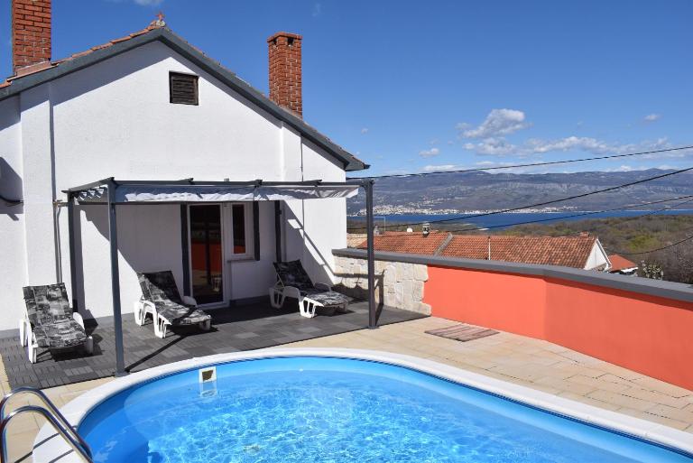 Holiday House Risika Seaview - B&B Risika