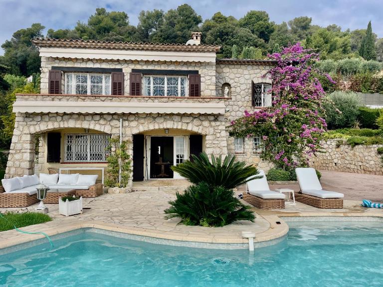 Sea View Villa in the French Riviera - B&B La Colle-sur-Loup