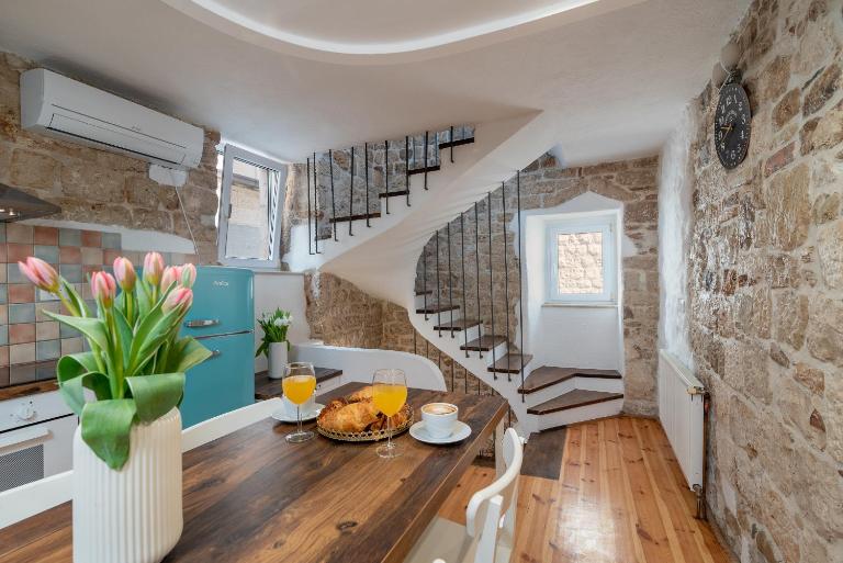Manero - B&B Traù