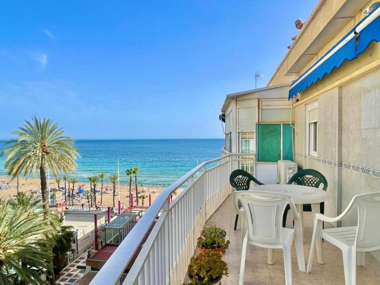 La Gavina Levante Sea Views - B&B Benidorm