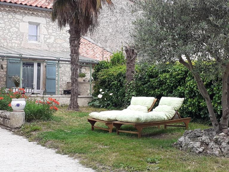 Chambres d'Hôtes du Messager - Ferienwohnung Beauville