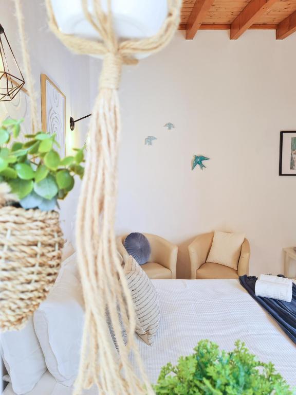 MINHA CASA SUA CASA - Cozy Little House, AC & WiFi - Chambres d'hôtes Ferragudo