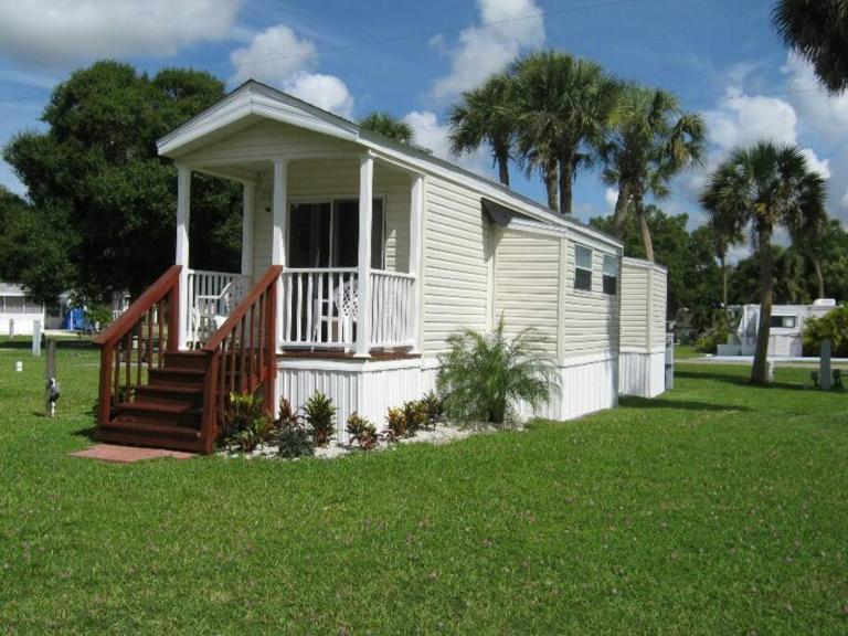 Cozy Cottage - Ferienwohnung North Fort Myers