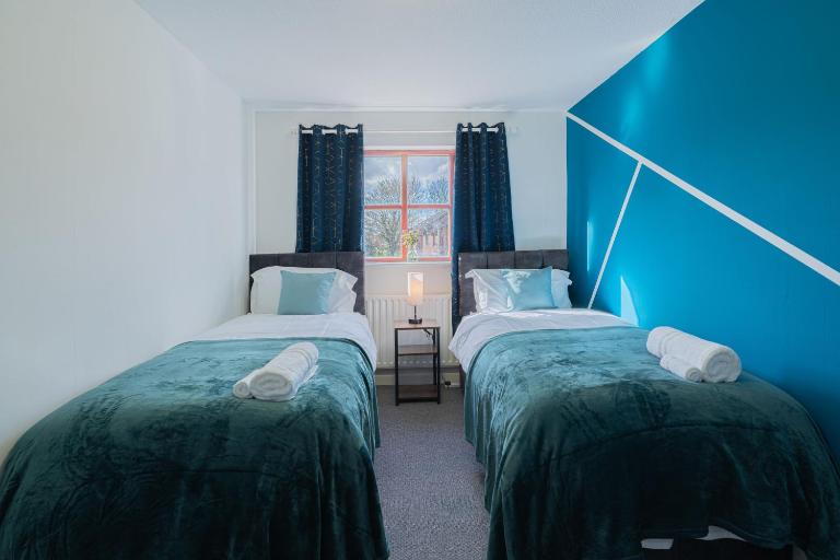 Spacious 5 rooms 6 beds in Banbury with Free Parking - B&B Banbury